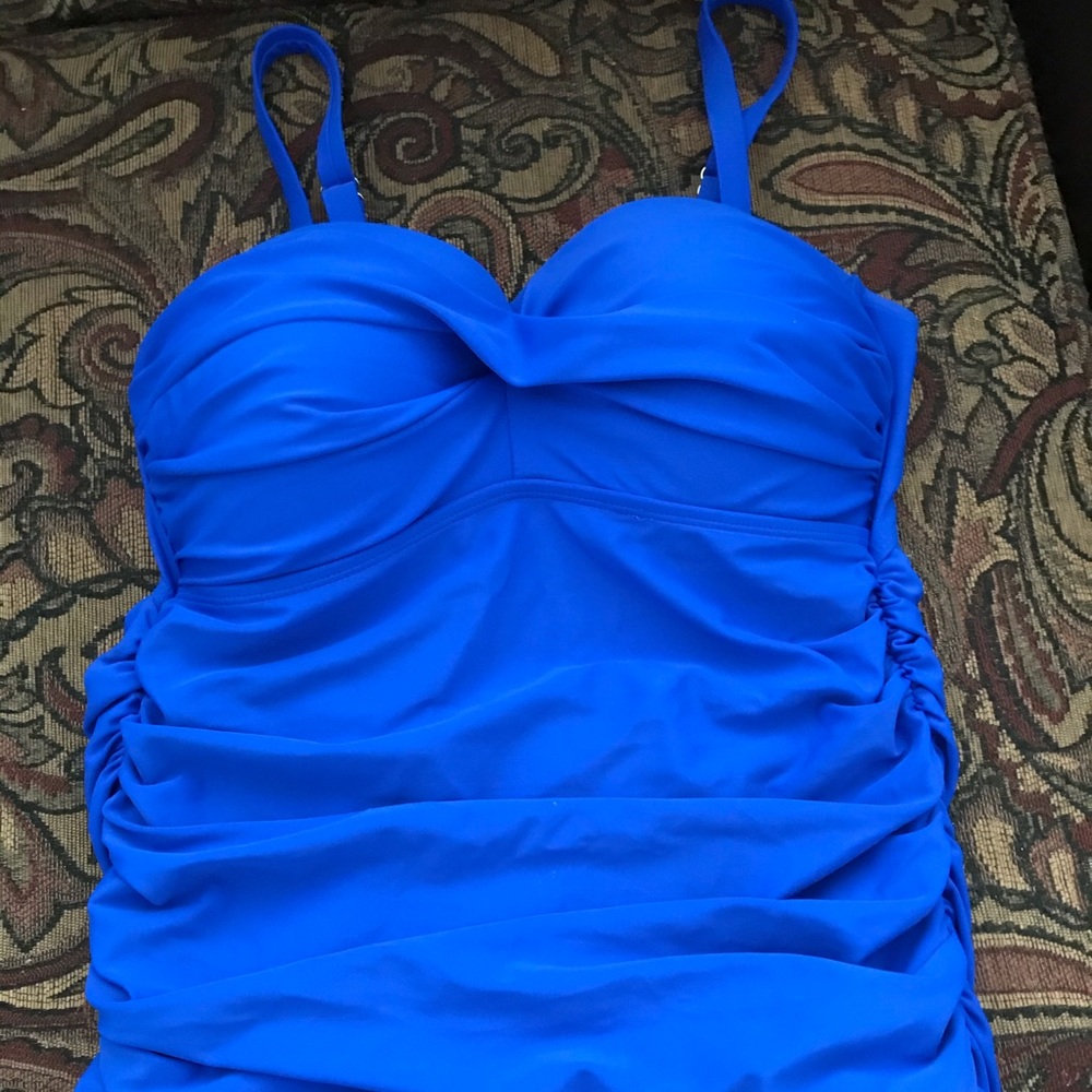 H2OH! Two piece set swim suit Size L